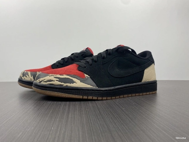 TBK DN3400-001 SoleFly Low x Carnivore Air Jordan 1 0718